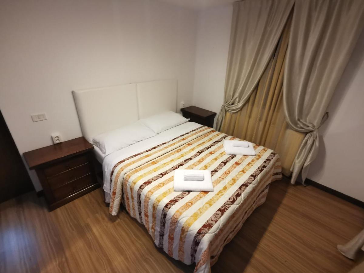 Vila Deal 萨彻勒 外观 照片